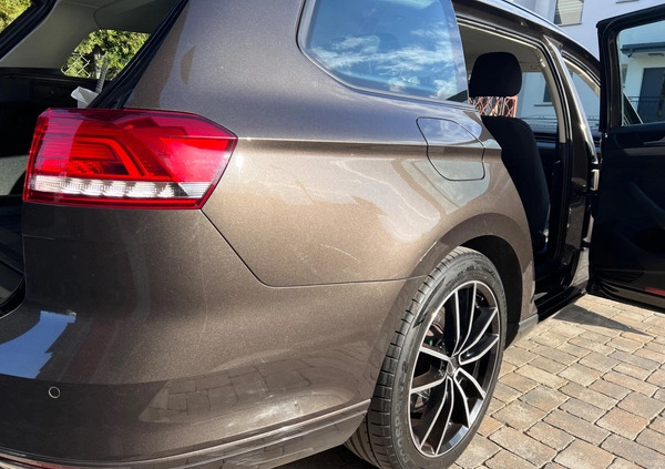 Volkswagen Passat cena 39999 przebieg: 320000, rok produkcji 2015 z Wejherowo małe 301